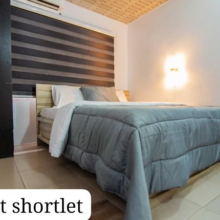 Synott Apartment Ikeja Exterior photo