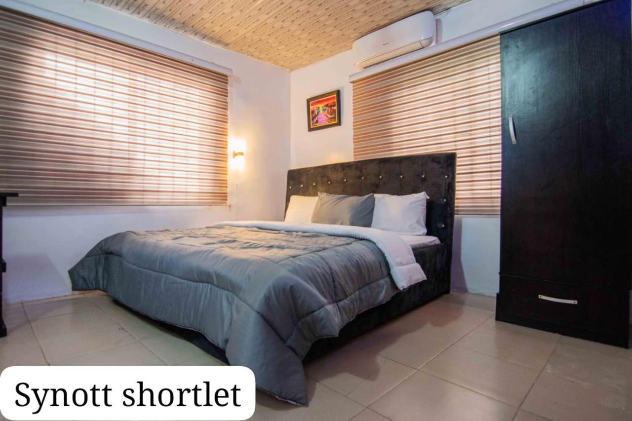 Synott Apartment Ikeja Exterior photo