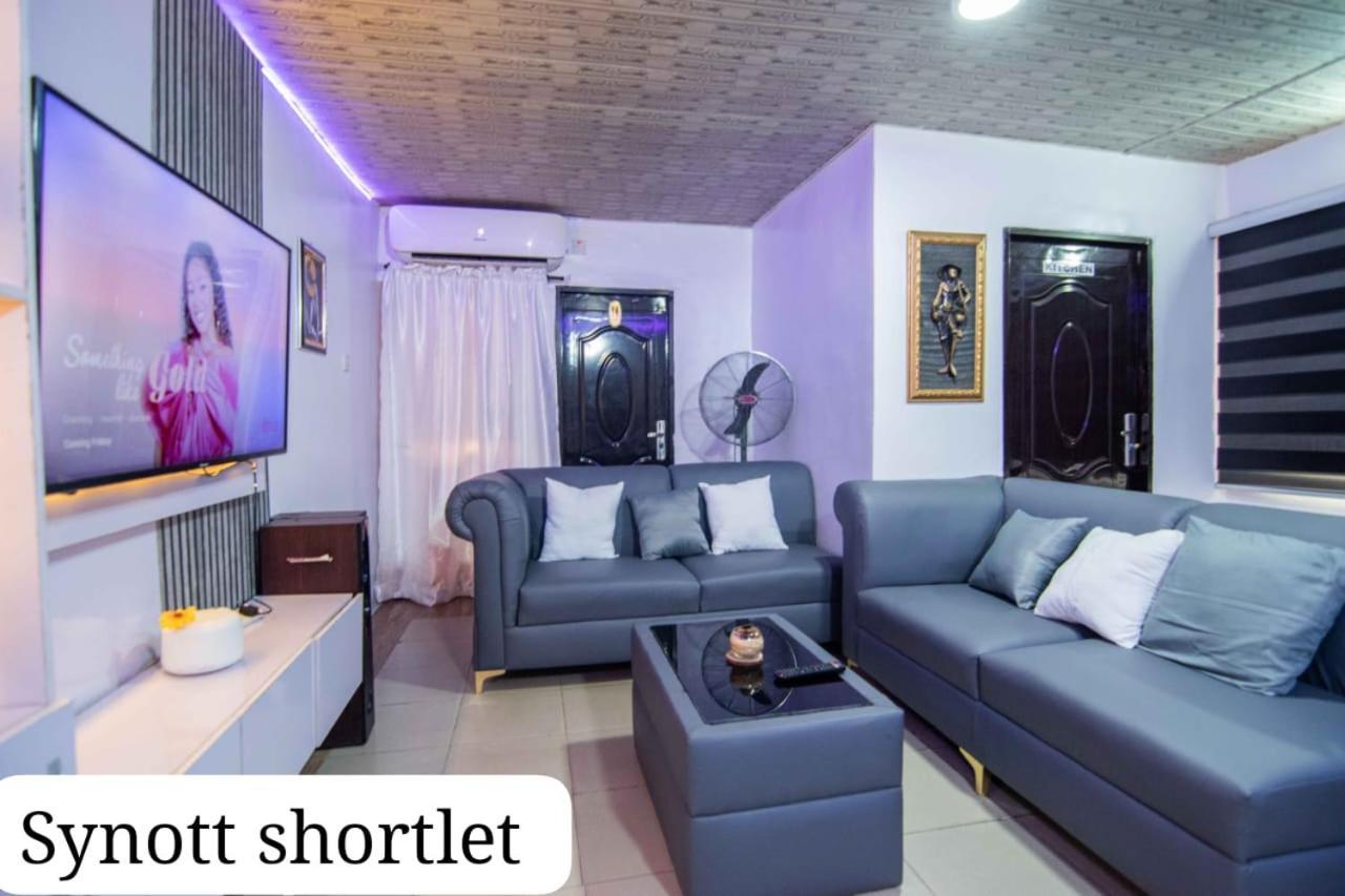 Synott Apartment Ikeja Exterior photo